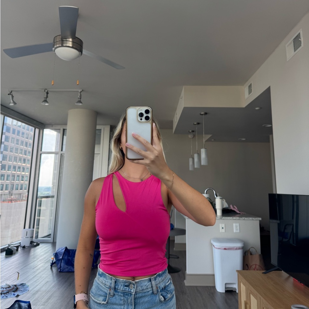 Pink Sleeveless Cutout Top